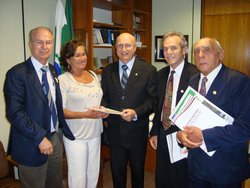 DS/POA trabalha pela inclusão dos Auditores-fiscais na PEC 443/09   